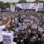 ग्राउंड रिपोर्ट: सुबह-सुबह जंतर-मंतर पर पुलिस की कार्रवाई, सोनम वांगचुक को हटाया गया; प्रदर्शनकारियों में अफरा-तफरी